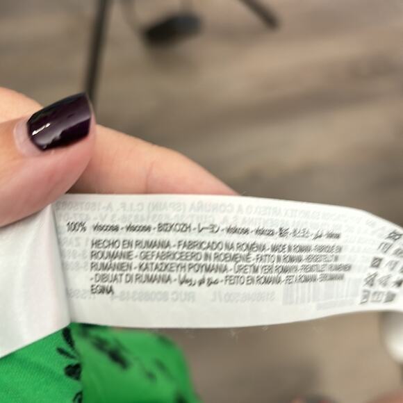 Zara Green and Black Floral Print Short Sleeve Buttoned Front Shirt Dress Size L - Picture 8 of 9